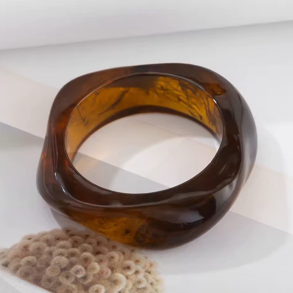 Vintage Chic Punk Brown Acrylic Bangles/Geometric Irregular Bracelet.